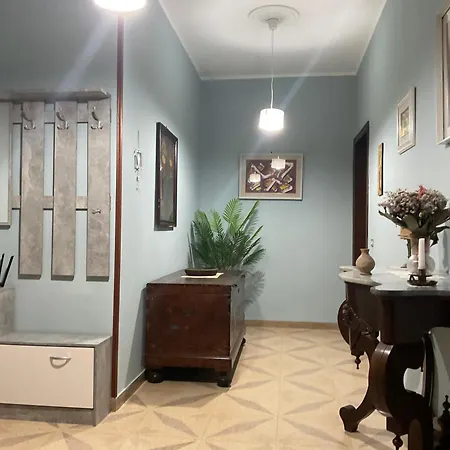 Lejlighed Lucias House *